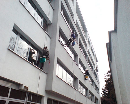Medium Size Building Medium Size Building
